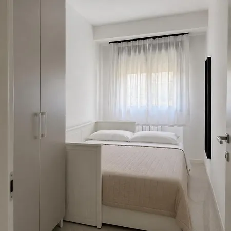 Emy Dreams Apartment